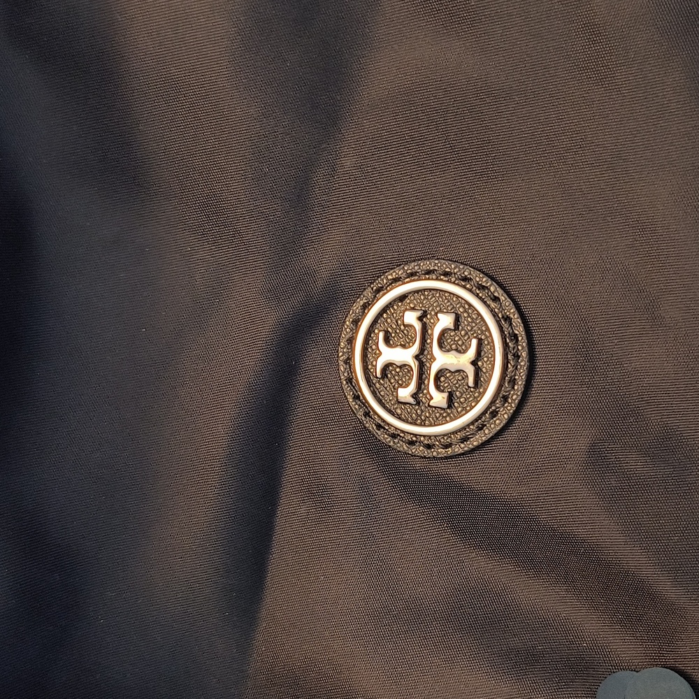 Tory Burch Flower Cluster Tote in Black - Picture 9 of 14